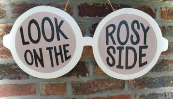 Houten zonnebril / wand bord / tuin decoratie / roze zomer beschikbaar voor biedingen
