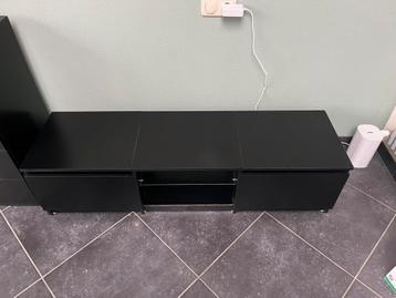 Tv meubel beschikbaar voor biedingen