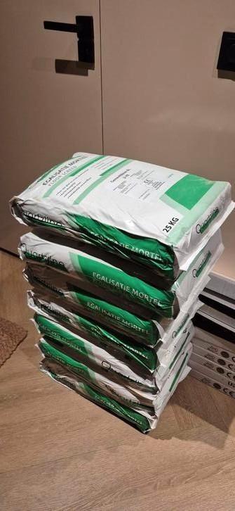 25kg | Quartzline Cementitious SL | Egalisatie Mortel, Doe-het-zelf en Verbouw, Overige Doe-het-zelf en Verbouw, Zo goed als nieuw