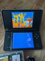 Nintendo DSi XL - Inclusief games!, Spelcomputers en Games, Spelcomputers | Nintendo DS, Ophalen of Verzenden, Gebruikt