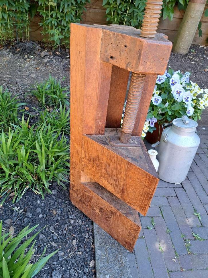 ** Antiek houten verstekblok 80 cm hoog, Antiek en Kunst, Antiek | Gereedschap en Instrumenten, Ophalen
