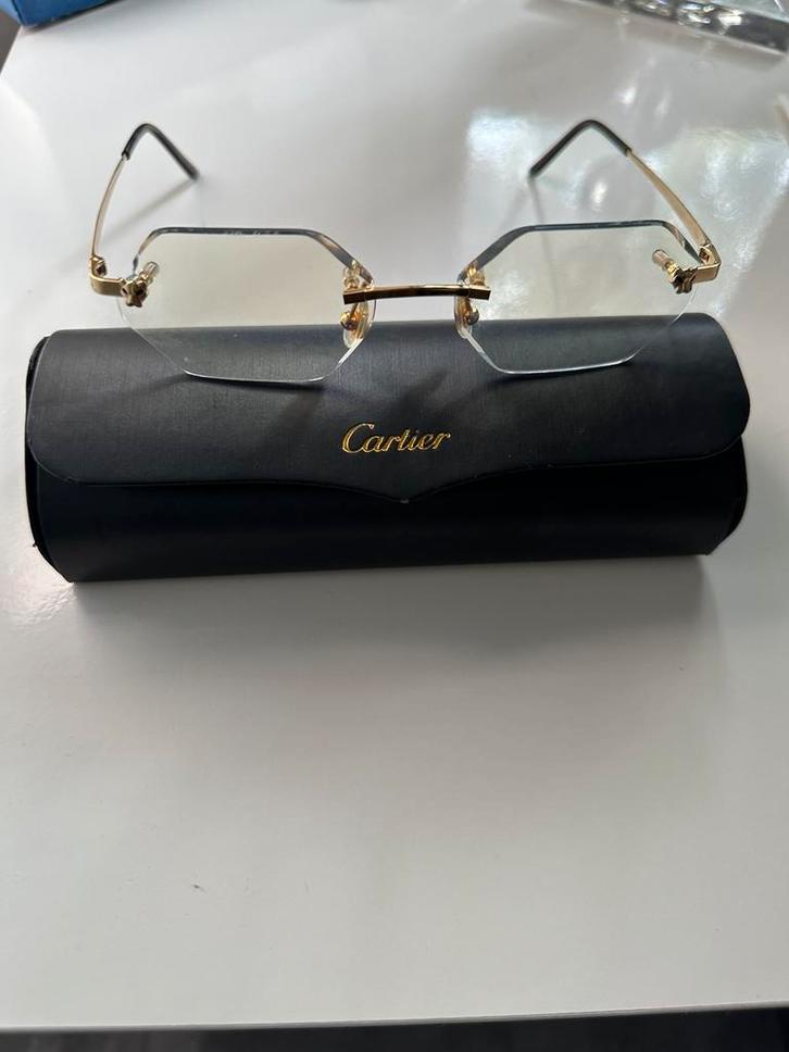 Cartier bril (panter goud) zonder sterkte “origineel”, Sieraden, Tassen en Uiterlijk, Zonnebrillen en Brillen | Heren, Gebruikt