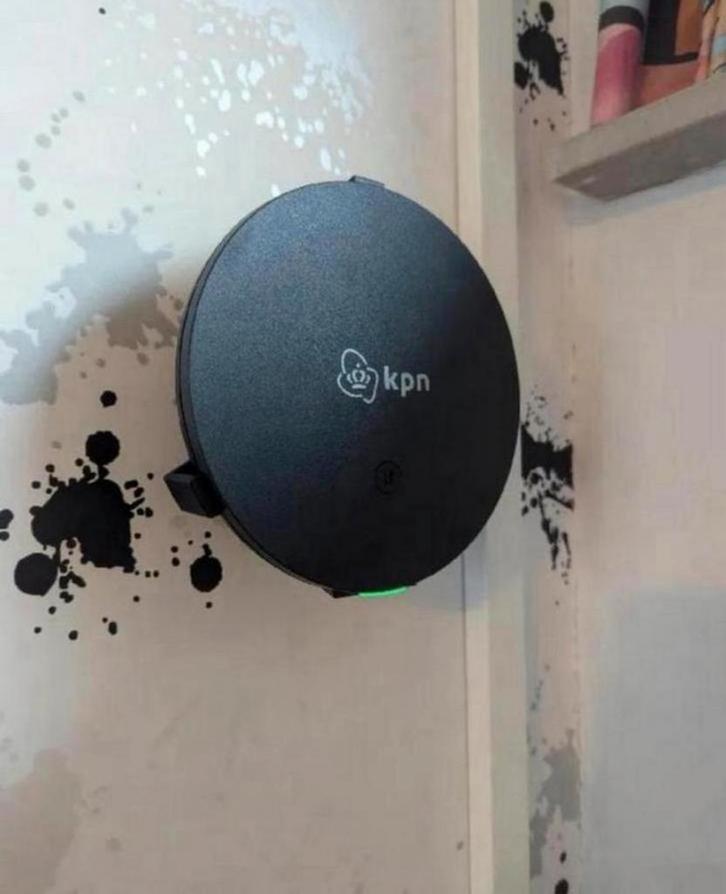KPN Superwifi 2.0 wall mount / muurbeugel / houder, Computers en Software, WiFi-versterkers, Nieuw, Verzenden