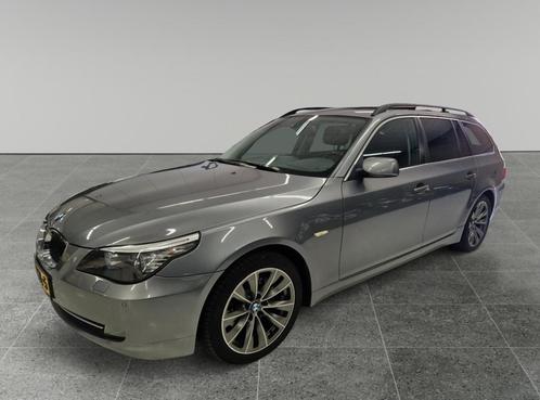 Bmw 5-serie Touring 525i Executive Yongtimer topstaat  pano., Auto's, BMW, Bedrijf, 5-Serie, ABS, Airbags, Airconditioning, Alarm