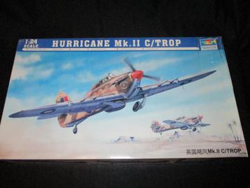 H-700,TRUMPETER 1-24,NO,02416,Hurricane Mk.II C/Trop beschikbaar voor biedingen