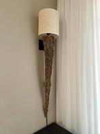 Twee boomstam wandlampen, Huis en Inrichting, Lampen | Wandlampen, Ophalen, Zo goed als nieuw
