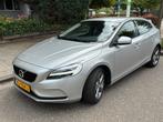 Volvo V40 2.0 T3 nordic+ 152PK 04/2017 Grijs., Voorwielaandrijving, 65 €/maand, 4 cilinders, Handgeschakeld