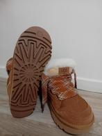 Uggs maat 40 nieuw, Ophalen of Verzenden, Nieuw, Zwart