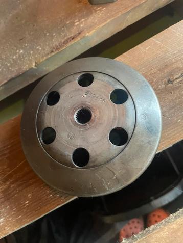 Koppelingshuis piaggio 50 70cc beschikbaar voor biedingen