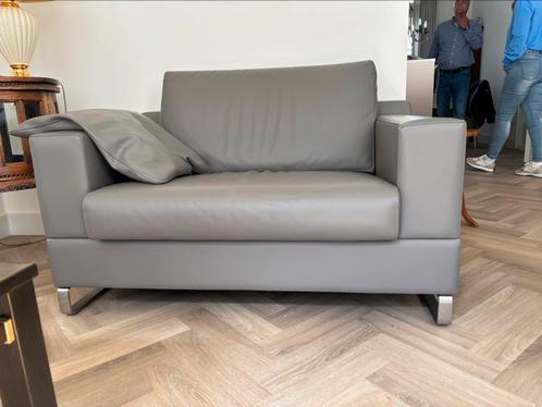 MEGA KOOPJE LEOLUX LOVESEAT 400 euro!, Huis en Inrichting, Fauteuils, Gebruikt, Leer, Ophalen
