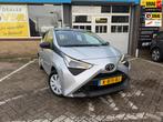 Toyota Aygo 1.0 VVT-i x-fun|elekt. ramen|Multistuur|INCL. 12, Voorwielaandrijving, Gebruikt, Euro 6, 4 stoelen
