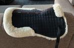 LeMieux zadelonderlegger ProLambskin zwart/naturel maat S, Dieren en Toebehoren, Ophalen of Verzenden, Zo goed als nieuw, Dekje