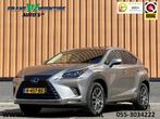 Lexus NX 300h AWD Luxury Line | Schuif/Kanteldak | Cruise Co, Auto's, Lexus, Automaat, Gebruikt, Lichtsensor, 1760 kg