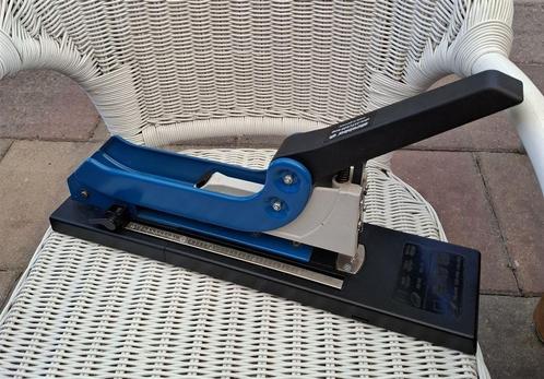 Skrebba nietmachine, skre 117-120 lang, Germany., Diversen, Bureau-accessoires, Gebruikt, Ophalen of Verzenden