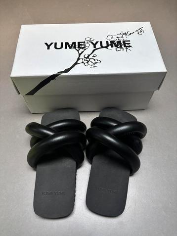Nieuwe Yume Yume sandalen zwart beschikbaar voor biedingen