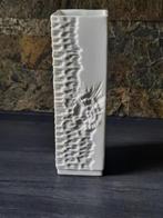 Kaiser biscuit / bisque vaas , wit, Antiek en Kunst, Antiek | Vazen, Ophalen of Verzenden