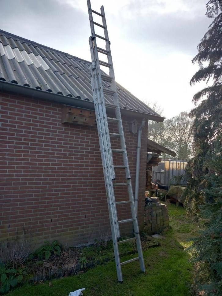 3 delige ladder te koop, Doe-het-zelf en Verbouw, Ladders en Trappen, Gebruikt, Ladder, 4 meter of meer, Ophalen