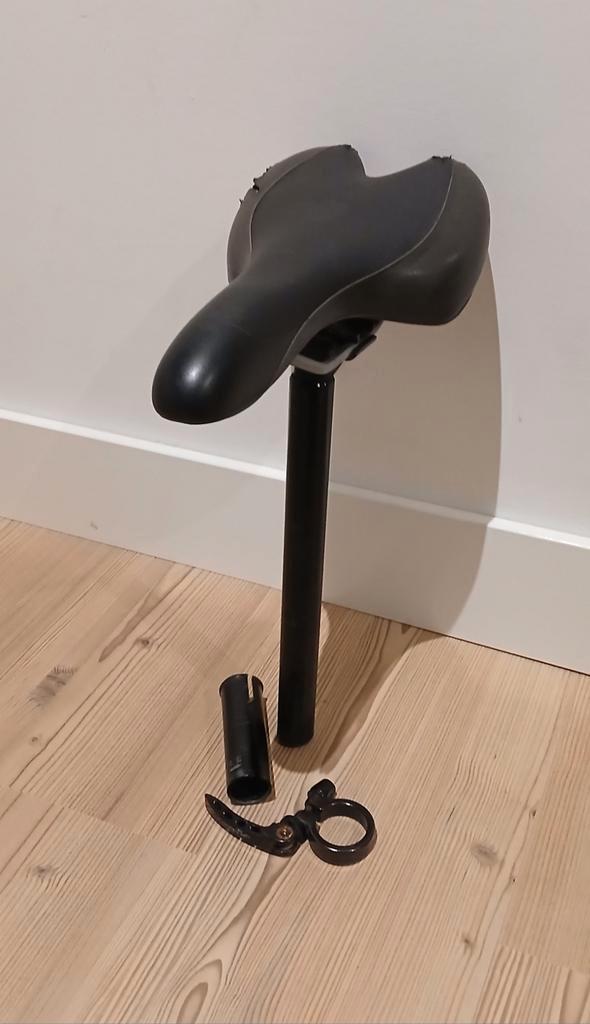 Fietszadel selle royal met zadelpen en toebehoren, Fietsen en Brommers, Fietsaccessoires | Overige Fietsaccessoires, Zo goed als nieuw