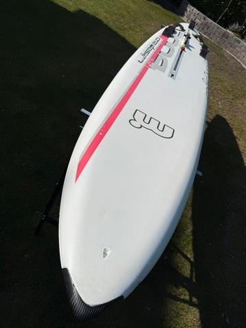 Mistral One Design 2004 OlympicBoard Raceboard Windsurfboard beschikbaar voor biedingen