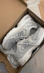 New Balance MR530AAM - Maat 38 - Nieuwstaat!, Kleding | Dames, Schoenen, Ophalen of Verzenden, Zo goed als nieuw, Wit, Sneakers of Gympen