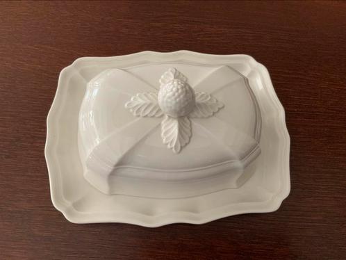 Villeroy en Boch, manoir, botervloot, vitro porselein, Huis en Inrichting, Keuken | Servies, Zo goed als nieuw, Overige typen