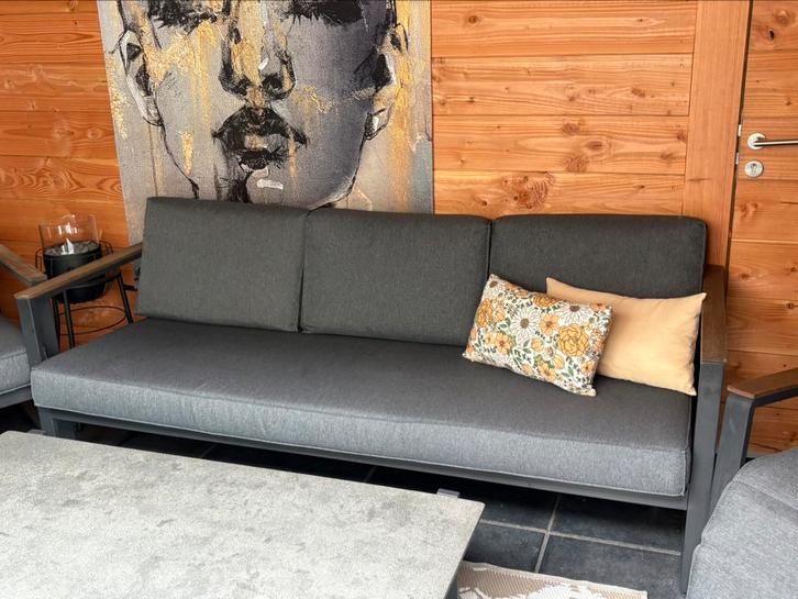 Loungeset Vonge van Jysk, Tuin en Terras, Tuinsets en Loungesets, Gebruikt, Loungeset, Aluminium, 6 zitplaatsen, Bank, Bijzettafel