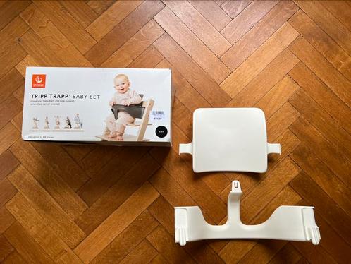 Stokke Tripp Trapp baby set wit, Kinderen en Baby's, Kinderstoelen, Gebruikt, Meegroeistoel, Ophalen of Verzenden