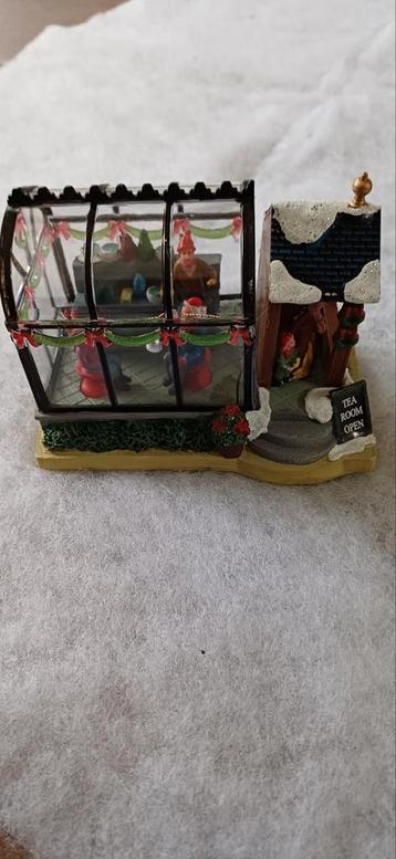 Kerst Thee Huisje Decoratie beschikbaar voor biedingen