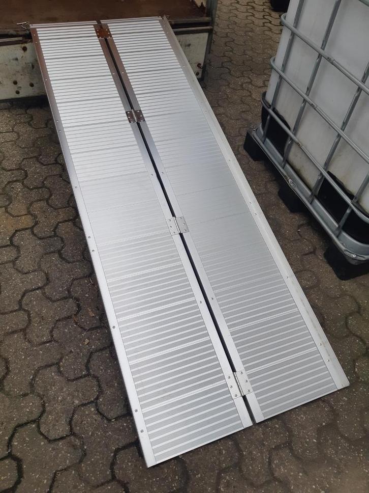 Aluminium oprijplaat scootmobiel motor steekwagen 270 kg, Diversen, Rolstoelen, Nieuw, Ophalen