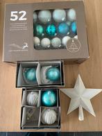 55 glazen kerstballen wit- turquoise/mint, Diversen, Kerst, Ophalen of Verzenden, Zo goed als nieuw
