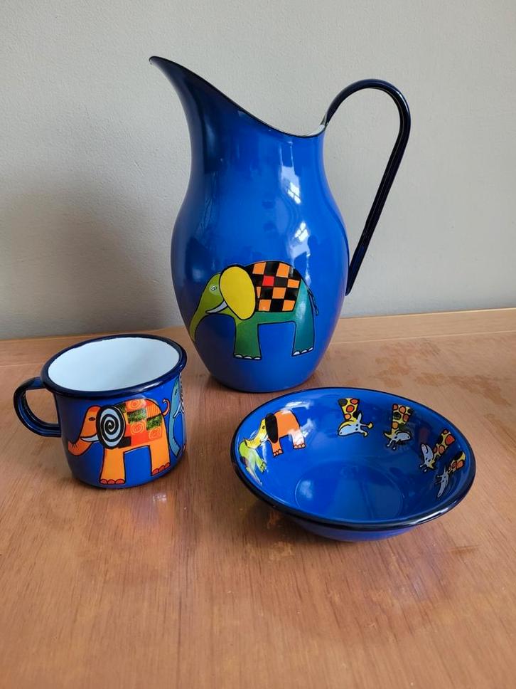 Partij emaille producten o.a. mokken, kannen en schaaltjes., Antiek en Kunst, Antiek | Emaille, Ophalen