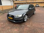 Audi A3 3x S line1.4 Tfsi 90KW Sportback S-tronic 2013 Grijs, Origineel Nederlands, Te koop, Zilver of Grijs, 5 stoelen