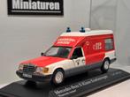 Mercedes-Benz E-Klasse W124 Krankenwagen - 1:43 Minichamps, Hobby en Vrije tijd, Modelauto's | 1:43, Auto, Ophalen of Verzenden