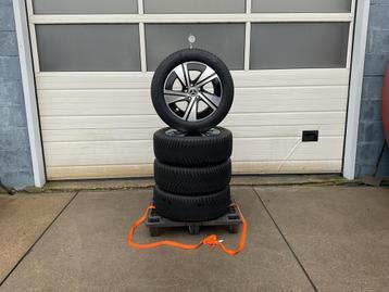 Mercedes - Vito V - Klasse.  All Season  Set.  225 - 55 - 17 beschikbaar voor biedingen