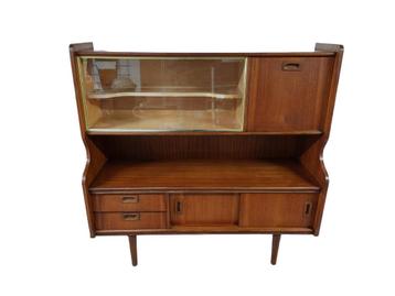 Vintage vitrinekast, dressoir, sideboard  beschikbaar voor biedingen