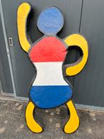 Happy people of the world, Ophalen