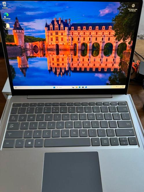 Microsoft Surface Laptop Go 10th generation, Computers en Software, Windows Laptops, Zo goed als nieuw, 12 inch, SSD, Minder dan 2 Ghz