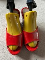 Schoenen,slippers, Ophalen of Verzenden, Zo goed als nieuw