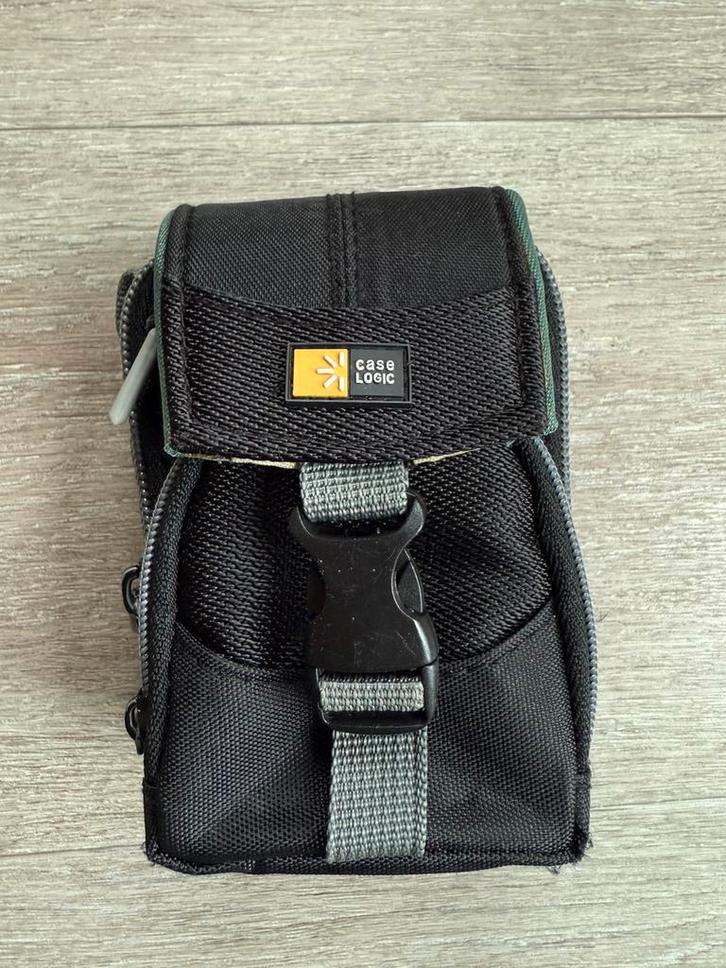 Cameratas - Case Logic - 11 x 7 cm, Audio, Tv en Foto, Fotografie | Fototassen, Zo goed als nieuw, Ophalen of Verzenden