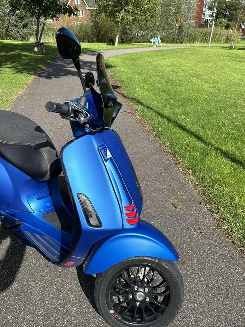 Piaggio Vespa Sprint 50CC – 2020 – Matt Line Blue, Fietsen en Brommers, Scooters | Vespa, Zo goed als nieuw, Vespa S, Maximaal 45 km/u