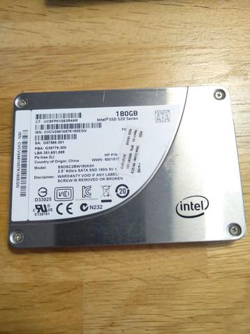 2,5 inch Intel SSD 520 series van 180GB beschikbaar voor biedingen