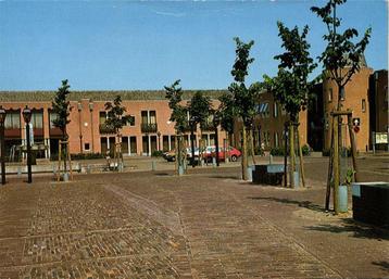 Putten [Veluwe], Gemeentehuis - 1987 gelopen beschikbaar voor biedingen