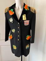 (2) Kruikenstad Jas maat 42 emblemen epauletten carnaval, Ophalen of Verzenden, Maat 42/44 (L), Carnaval