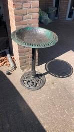 Gietijzeren pot met  schaal 74 cm hoog en 52 doorsn, Ophalen, Bloeit niet, Halfschaduw, Overige soorten