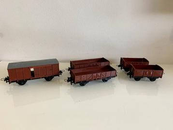 HO Trix 5 goederenwagons (690)  beschikbaar voor biedingen