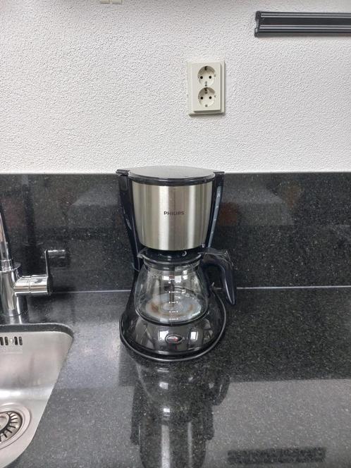 Koffiezetapparaat Philips, Witgoed en Apparatuur, Koffiezetapparaten, Gebruikt, Gemalen koffie, Koffiemachine, 4 tot 10 kopjes