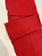(145) Mooie rode stof coupon van Designers Guild, Hobby en Vrije tijd, Stoffen en Lappen, Nieuw, 30 tot 120 cm, 30 tot 200 cm