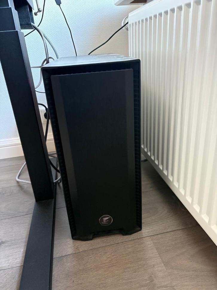 Desktop i7 11700K 11th gen - 16gb - 1TB NvMe (Zonder GPU), Computers en Software, Desktop Pc's, Zo goed als nieuw, 3 tot 4 Ghz