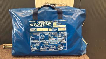 Plastimo reddingsvlot beschikbaar voor biedingen