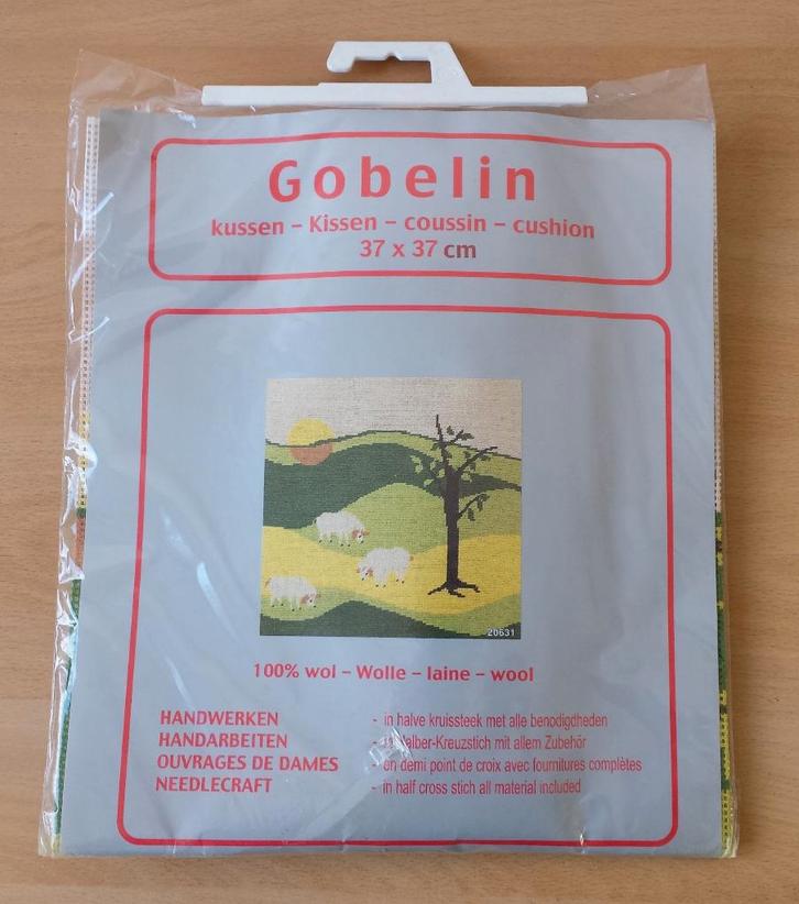 Landschap met Schapen Kussen Pakket - Gobelin, Hobby en Vrije tijd, Borduren en Borduurmachines, Nieuw, Borduurpakket, Handborduren